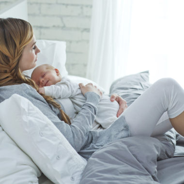 How to support a new mom